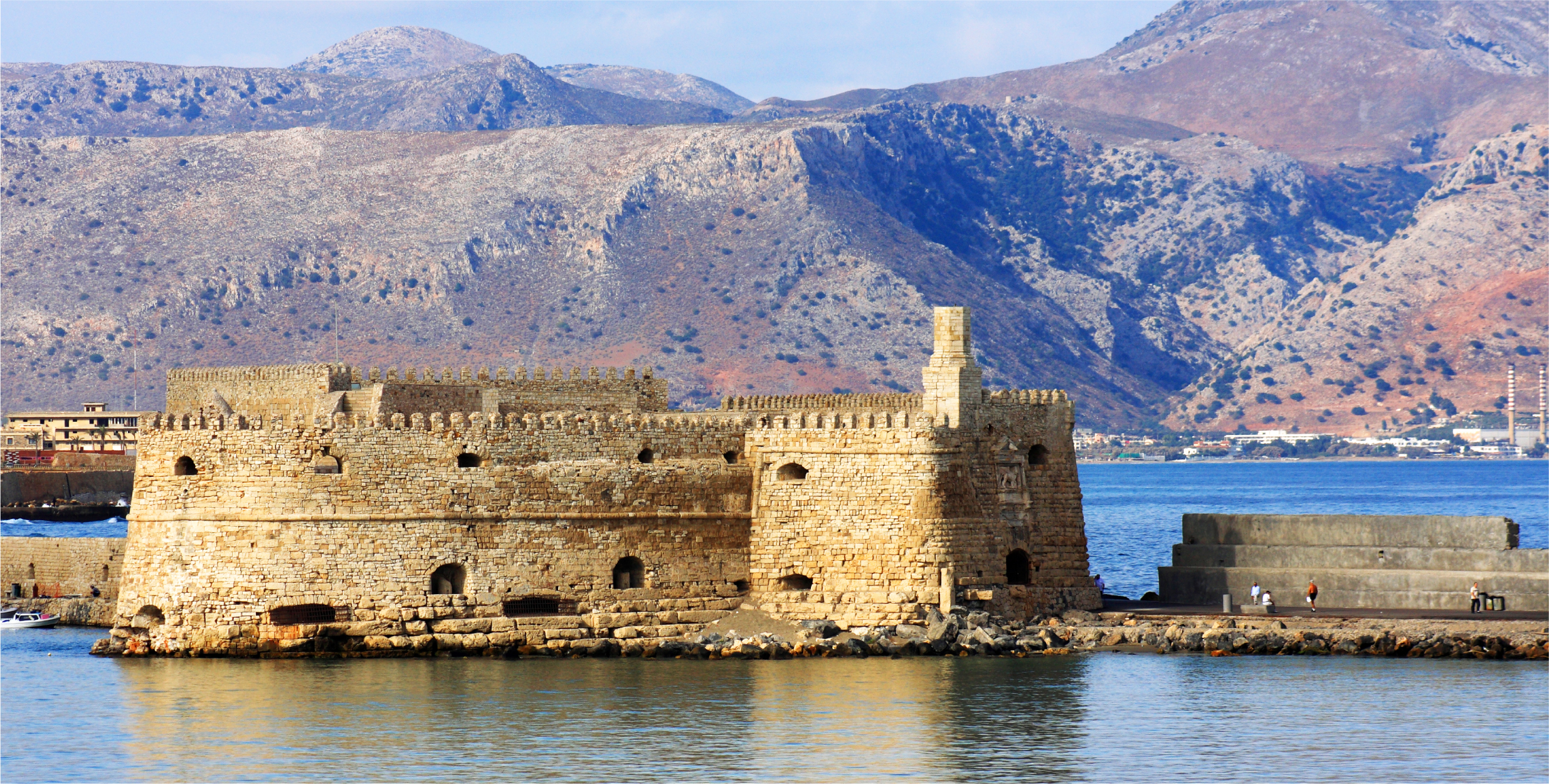 Special Packages in Piraeus-Heraklion route!